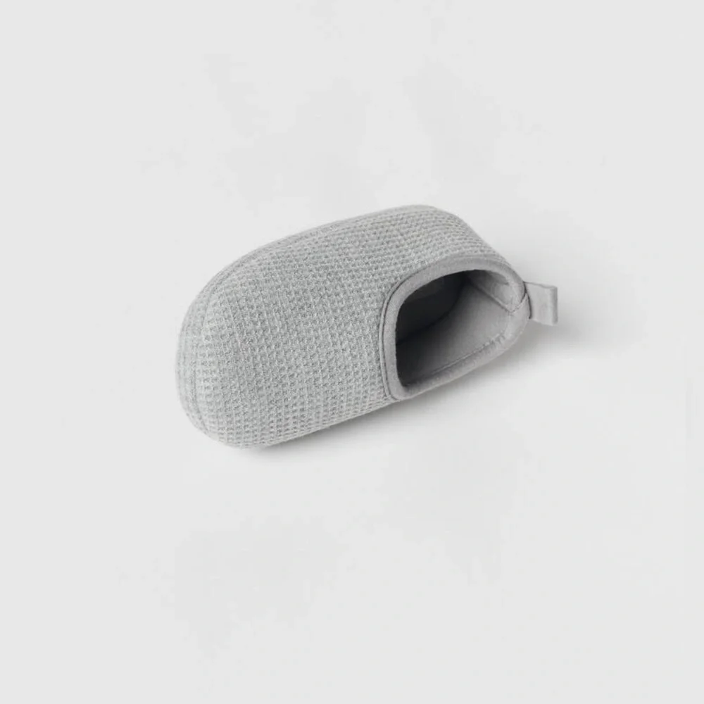 Zara Baby Gray Monochrome House Slippers - Size 24-25 (US size 8-9) NWT